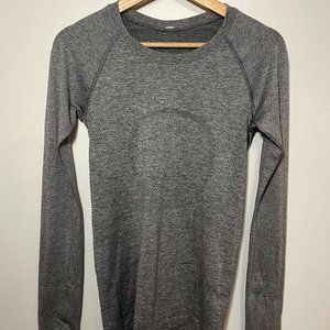 lululemon Swiftly Tech Long-Sleeve Size 6